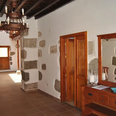 Suarez Holiday home *